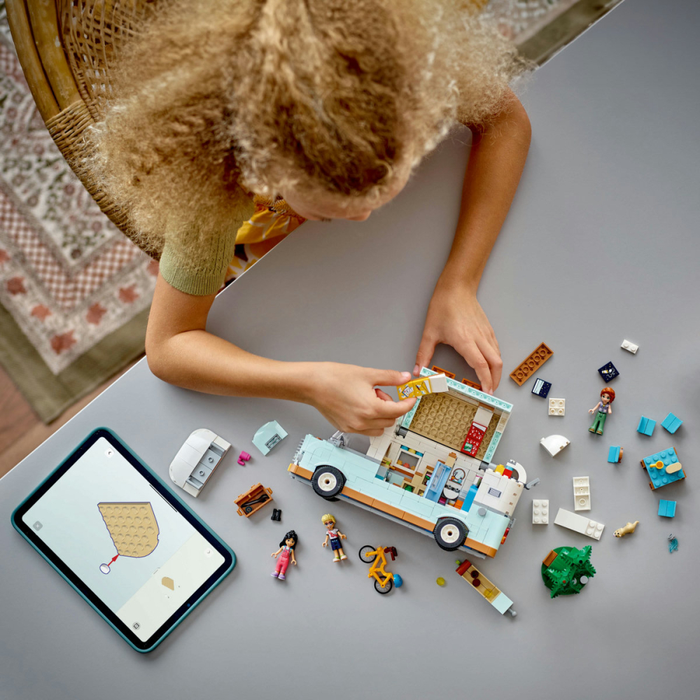 Aventura în rulota cu prietenii [6]