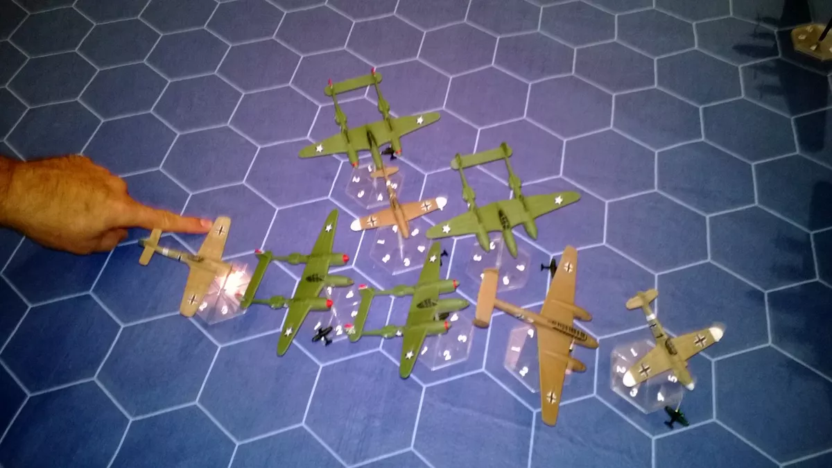 Axis & Allies Air Force Miniatures: Angels 20 [2]