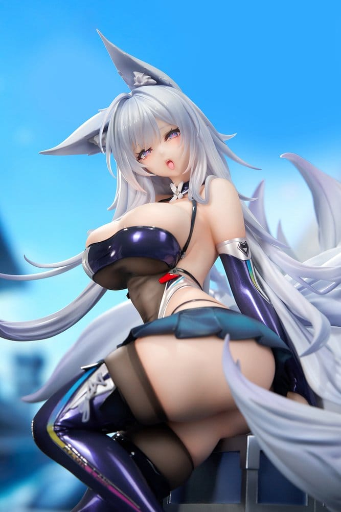 Azur Lane PVC Figure 1/7 Shinano Moonlit Chrome Ver. Acrylic Special Edition w/Display 25 cm [13]