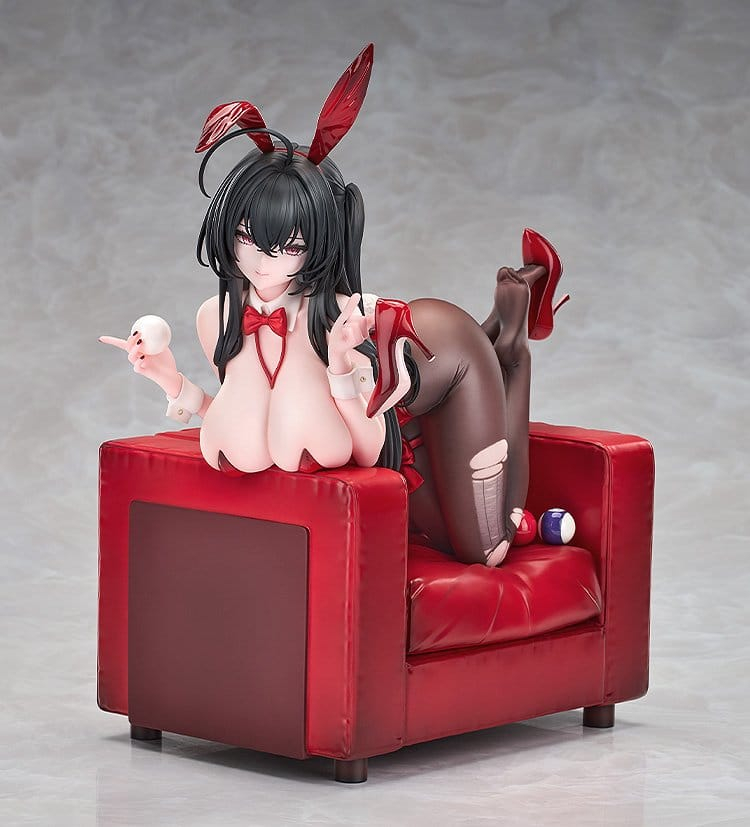 Azur Lane PVC Figure 1/7 Taihou: Fun on the Baize - Illustration Ver. 22 cm [4]
