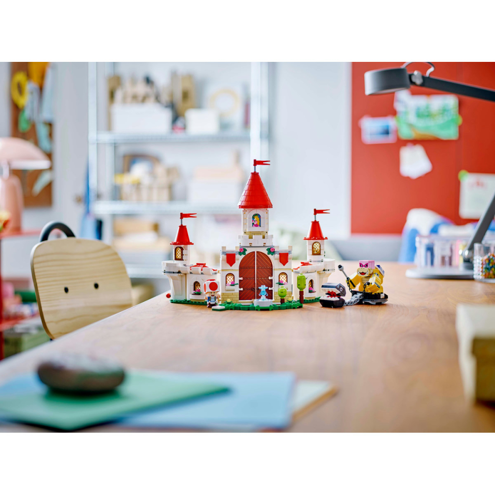 LEGO Super Mario Batalia cu Roy la castelul lui Peach 71435 [6]