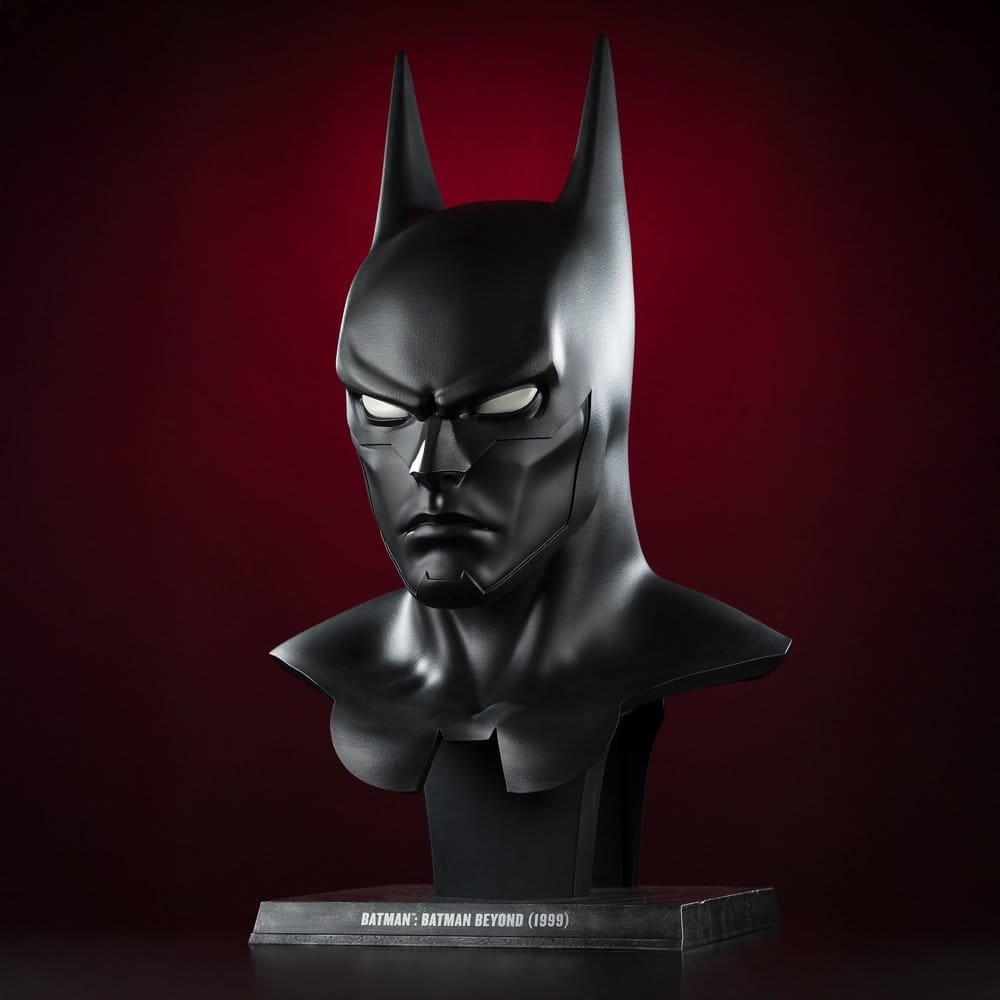 Batman DC Direct Replica 1/1 Batman Beyond Mask 58 cm [4]