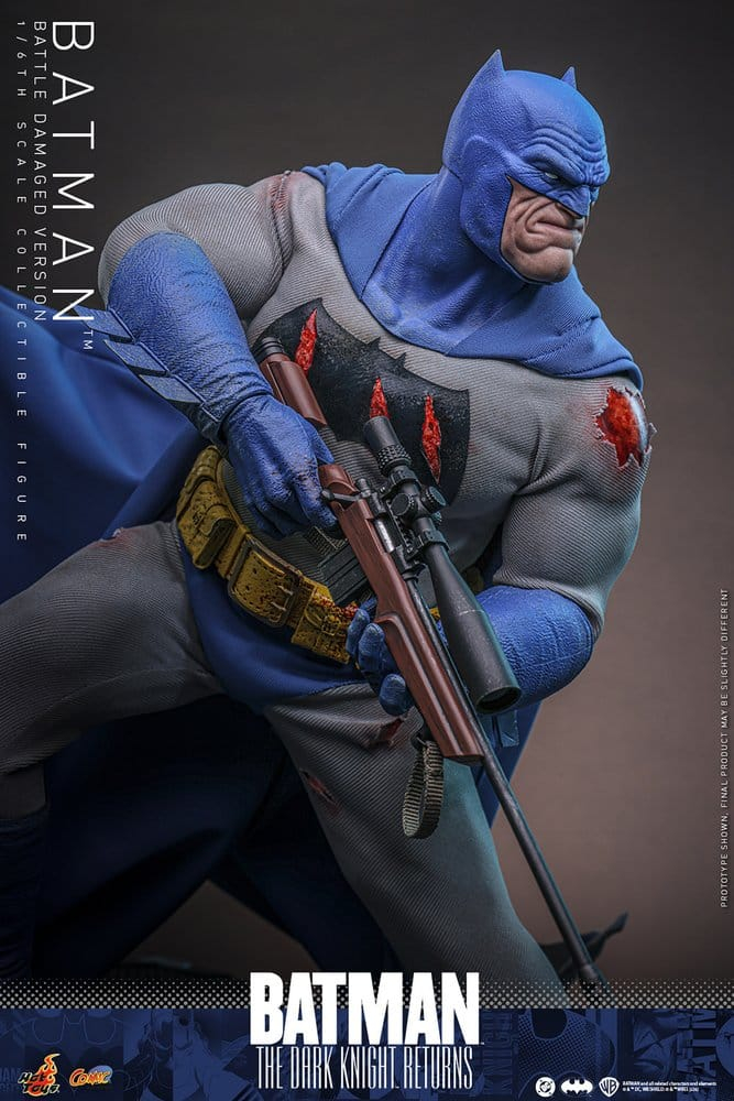 Batman: The Dark Knight Returns Comic Masterpiece Action Figure 1/6 Batman (Battle Damaged Version) 32 cm [13]