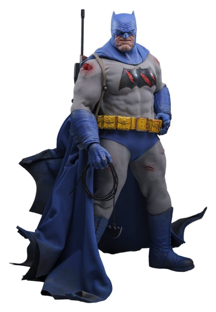 Batman: The Dark Knight Returns Comic Masterpiece Action Figure 1/6 Batman (Battle Damaged Version) 32 cm [1]