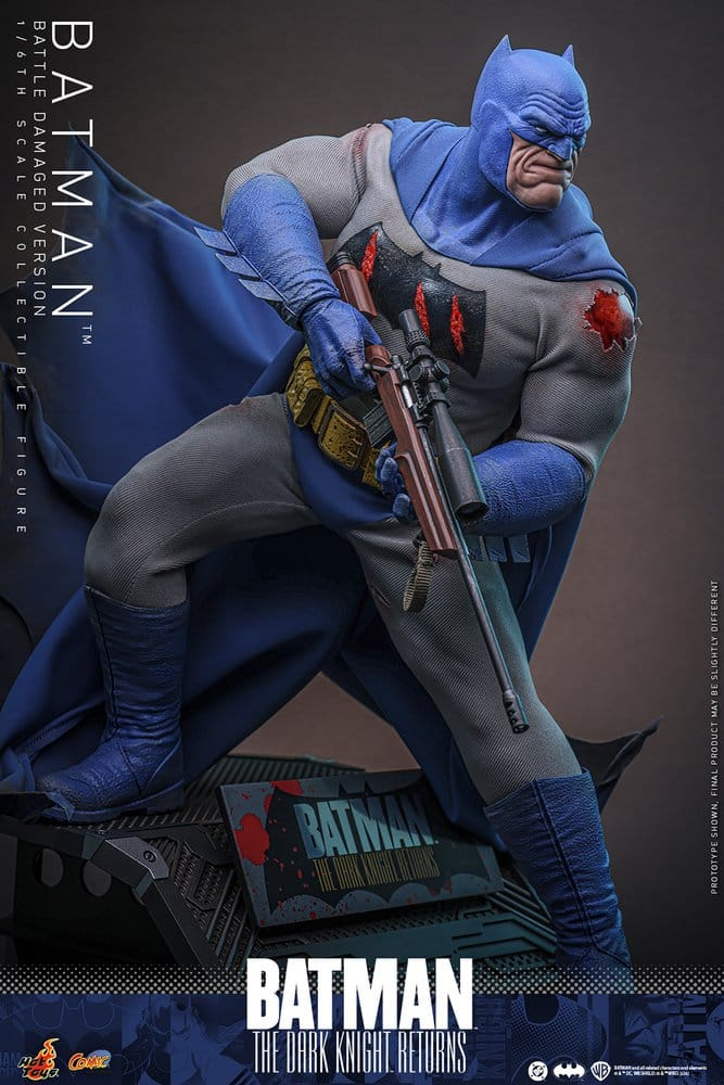 Batman: The Dark Knight Returns Comic Masterpiece Action Figure 1/6 Batman (Battle Damaged Version) 32 cm [4]