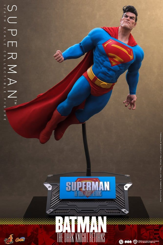 Batman: The Dark Knight Returns Comic Masterpiece Action Figure 1/6 Superman 34 cm [4]