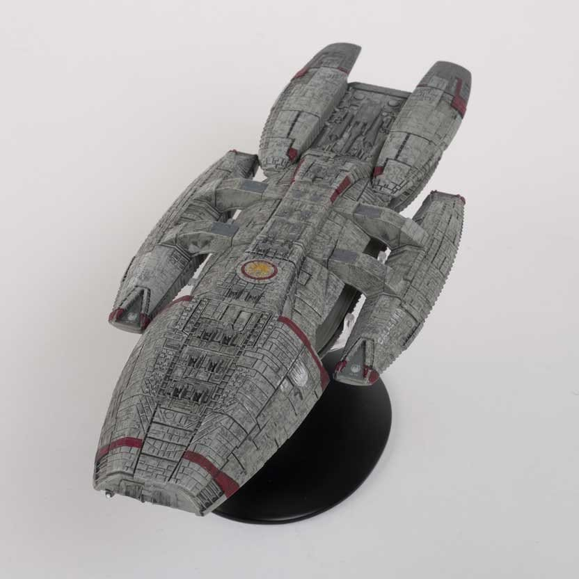 Battlestar Galactica Blood and Chrome Model Battlestar Galactica 27 cm [3]