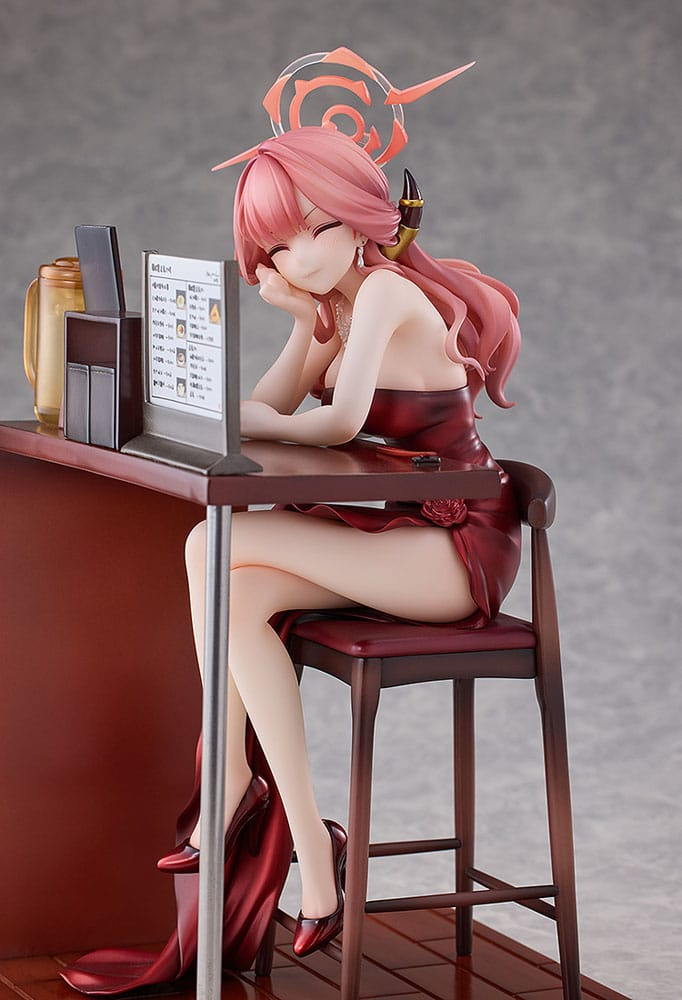 Blue Archive PVC Statue 1/7 Aru (Dress): Memorial Lobby Ver. 23 cm [10]