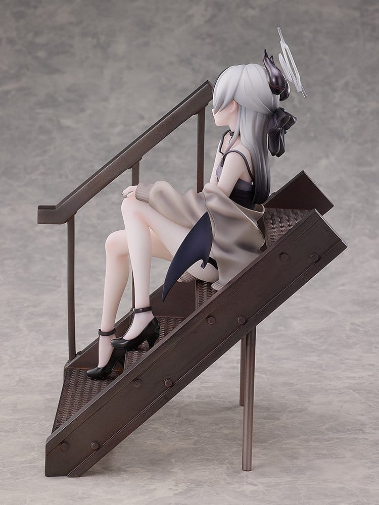 Blue Archive PVC Statue 1/7 Kayoko (Dress): Memorial Lobby Ver. 22 cm [4]