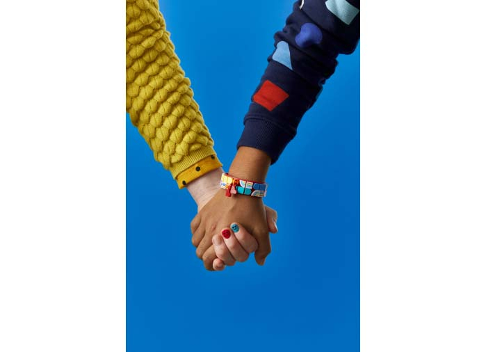 Bratara curcubeu cu accesorii [6]