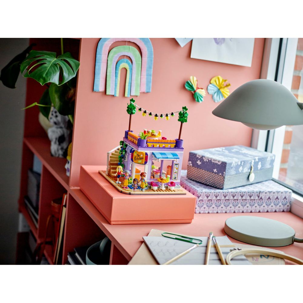 Bucataria comunitatii din orasul Heartlake [6]