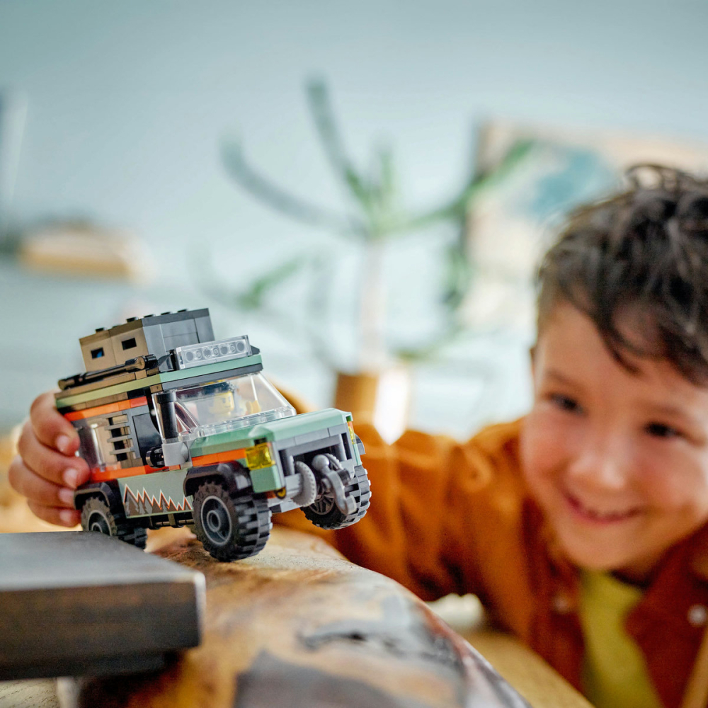 LEGO City Camionetă 4x4 off-road 60447 [7]