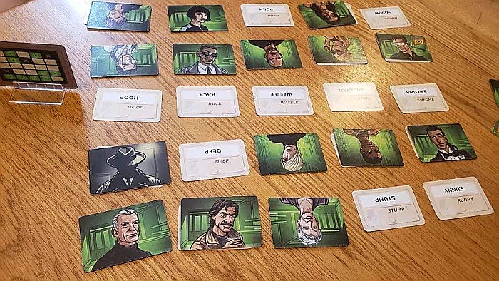 Codenames: Deep Undercover 2.0 [4]