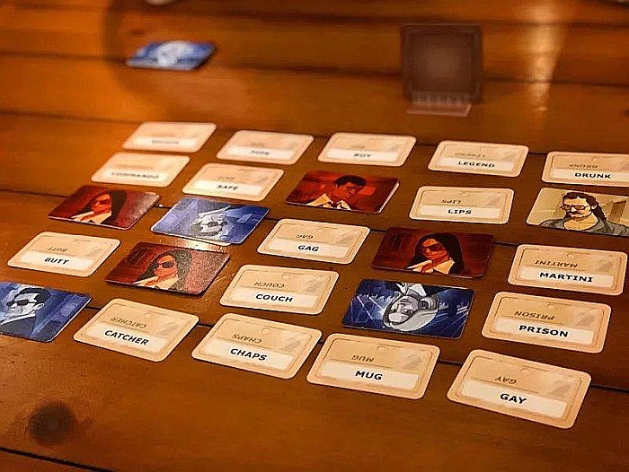 Codenames: Deep Undercover 2.0 [2]