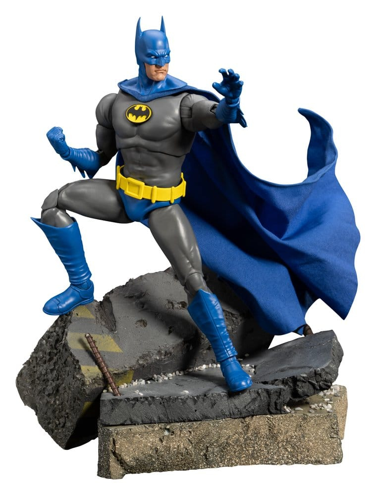 DC Comics Action Figure Batman Limited Edition 21 cm [8]