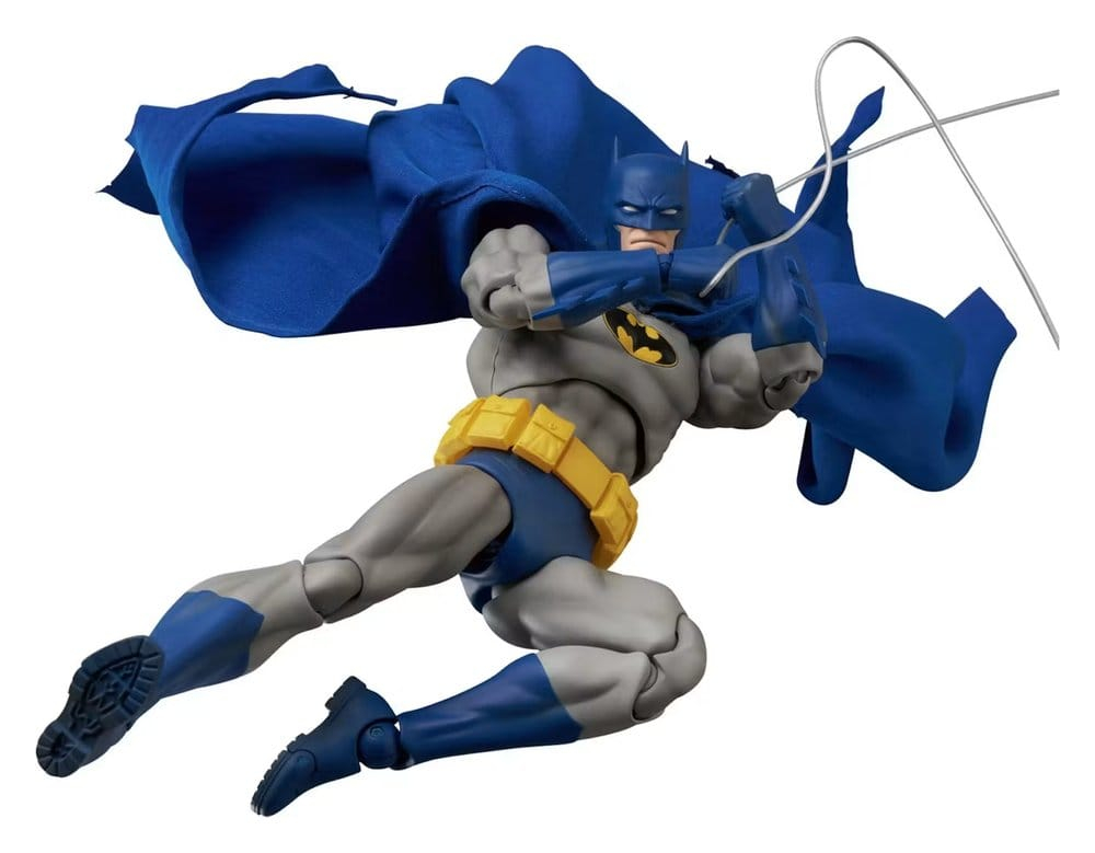 DC Comics MAFEX Action Figure Batman Recollection Blue Ver. 16 cm [6]