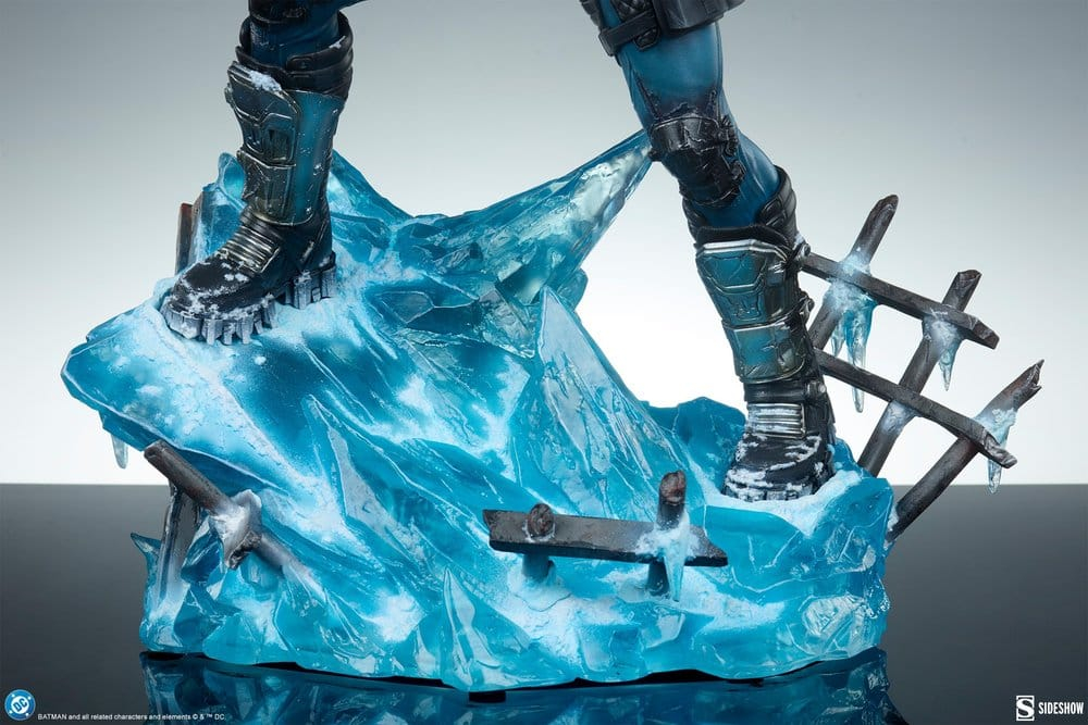 DC Comics Premium Format Figure Mr. Freeze 59 cm [13]
