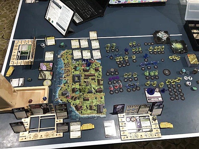 Dungeons & Dragons: Ghosts of Saltmarsh Board Game [4]