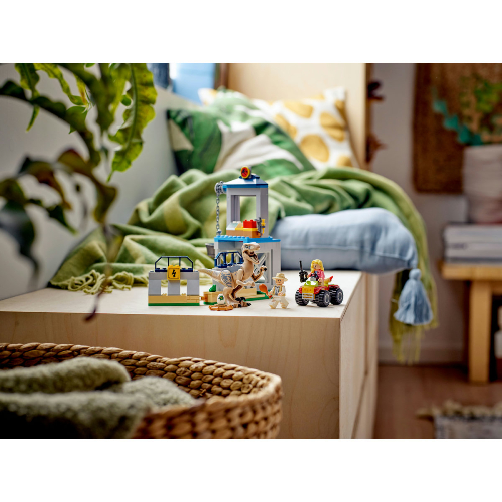 Evadarea dinozaurului Velociraptor [6]