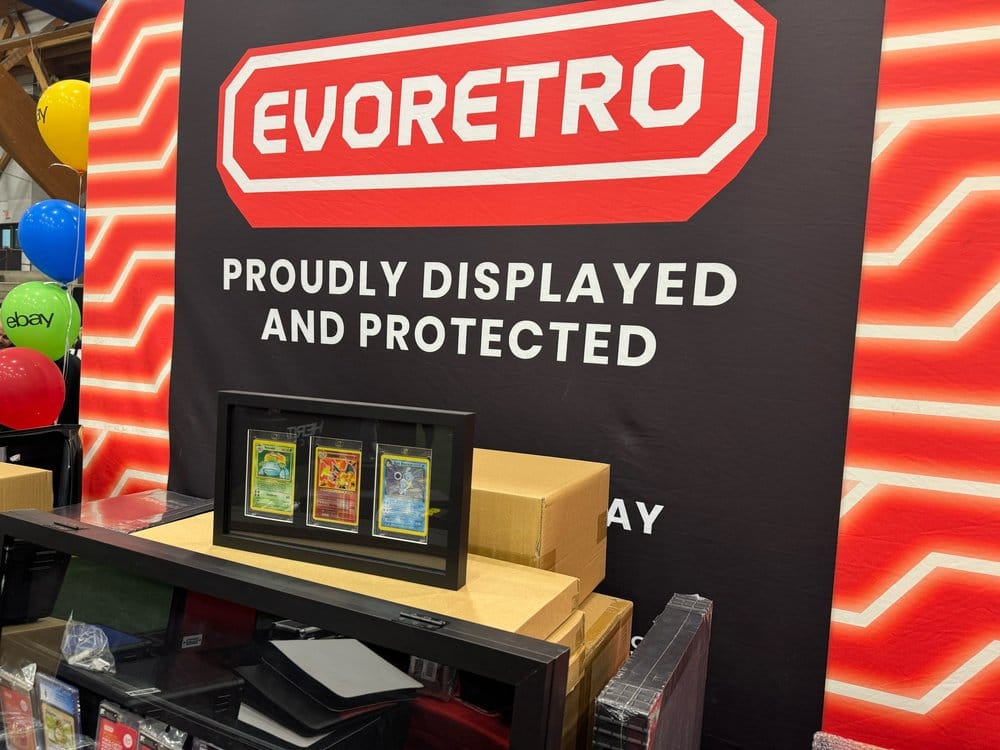 Evoretro Display Frame Card Display Case for 3 Magnetic Case Cards [7]