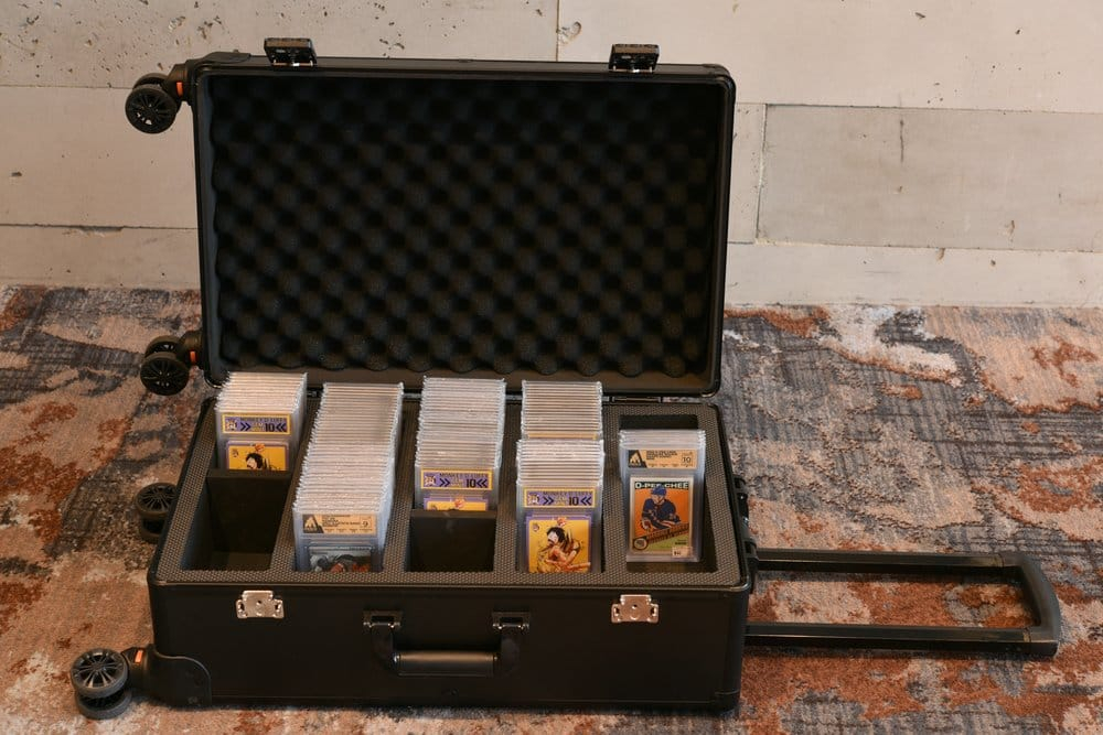 Evoretro Trading Card Luggage Wheeled Case 5-Rows Round Aluminum 56.0 x 35.4 cm [5]
