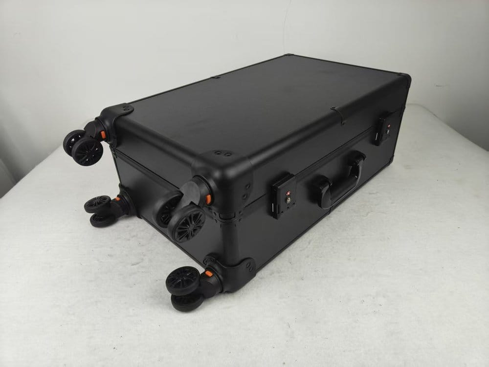 Evoretro Trading Card Luggage Wheeled Case 5-Rows Round Aluminum 56.0 x 35.4 cm [2]
