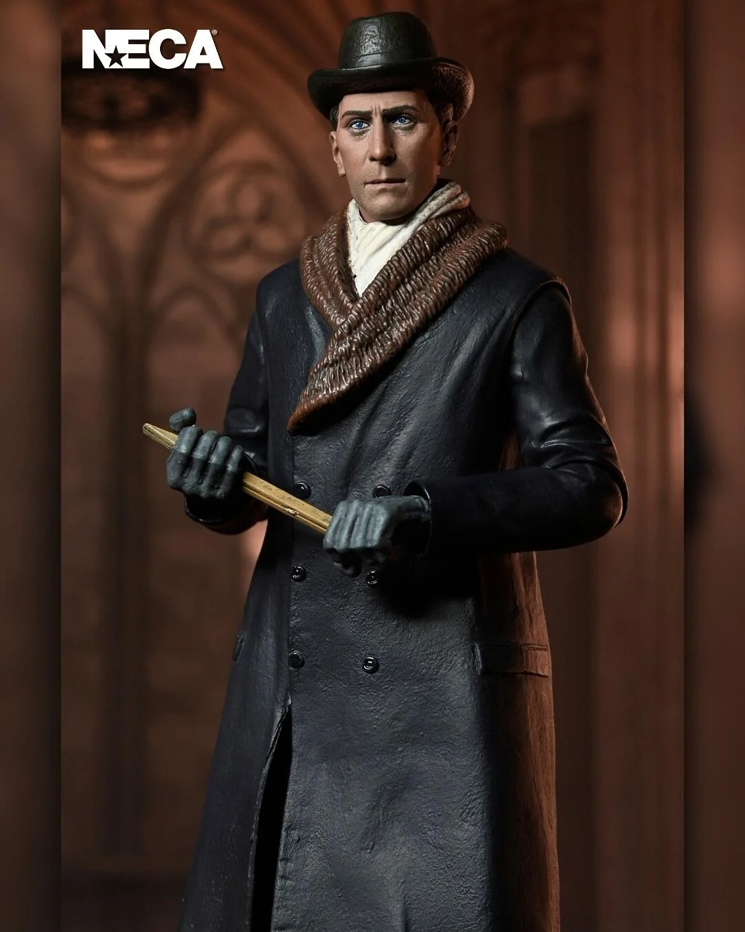 Figurina Van Helsing Ultimate 18 cm NECA Hammer Horror cu accesorii [3]