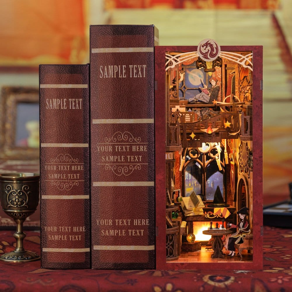 Flame Common Room - DIY Book Nook Kit cu LED [8]
