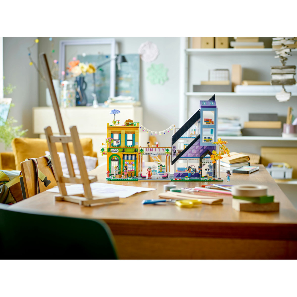 Florarie si magazin de design in centrul orasului [6]