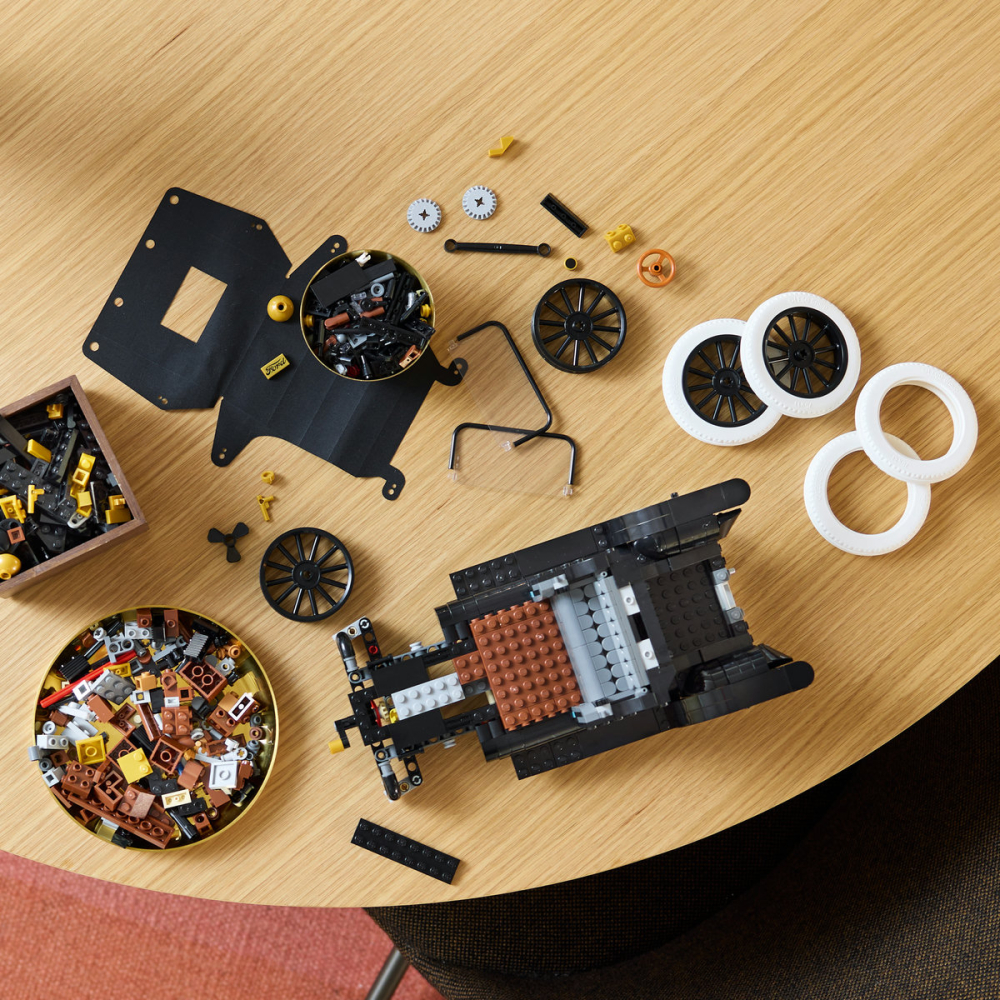 LEGO Icons Ford Model T 11376 Set Masina Clasica 1060 Piese [8]