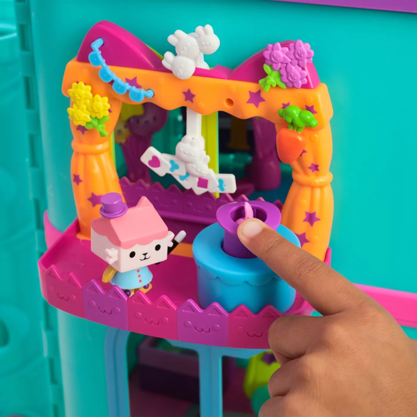 Gabby’s Dollhouse Balcon Talent Show Set cu Panda Mat [4]