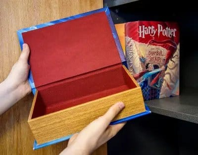 Harry Potter and the Order of the Phoenix Storage Book Box [5]
