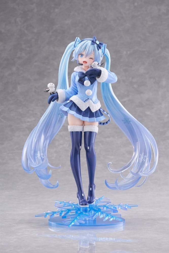 Hatsune Miku AMP+ PVC Figure Snow Miku All Stars 2012 Ver. 25 cm [7]