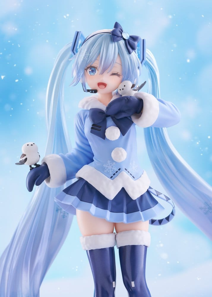 Hatsune Miku AMP+ PVC Figure Snow Miku All Stars 2012 Ver. 25 cm [6]