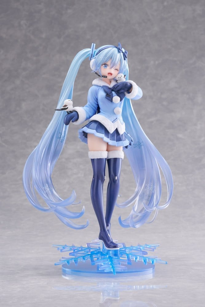 Hatsune Miku AMP+ PVC Figure Snow Miku All Stars 2012 Ver. 25 cm [11]