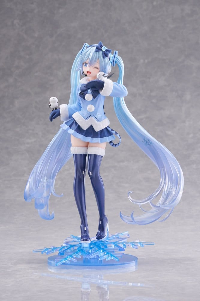 Hatsune Miku AMP+ PVC Figure Snow Miku All Stars 2012 Ver. 25 cm [8]