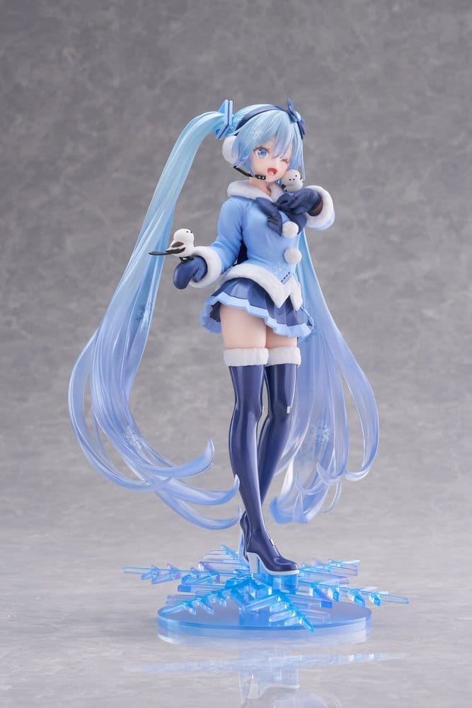 Hatsune Miku AMP+ PVC Figure Snow Miku All Stars 2012 Ver. 25 cm [10]