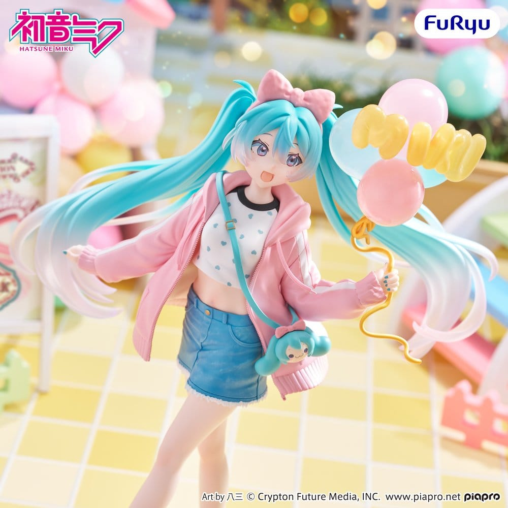 Hatsune Miku Muchute PVC Figure Theme Park Date Version 19 cm [4]