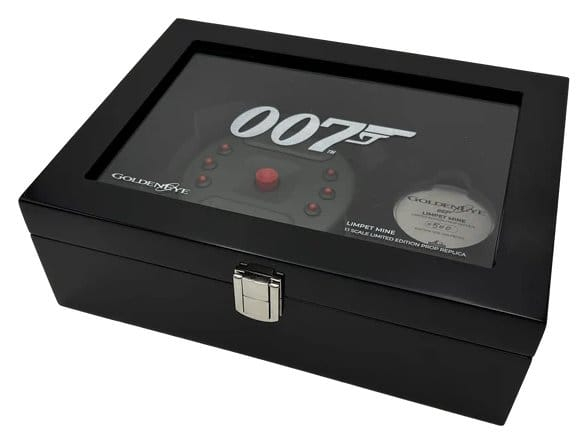James Bond Prop Replica 1/1 GoldenEye Magnetic Limpet Mine 33 cm Limited Edition [6]
