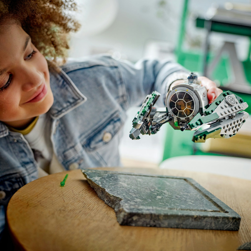 Jedi Starfighter al lui Yoda [5]