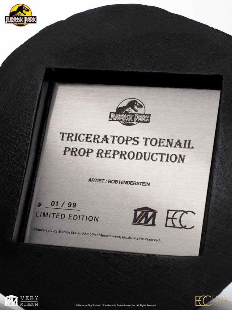 Jurassic Park 1/1 Replica Triceratops Toenail 16 cm [10]