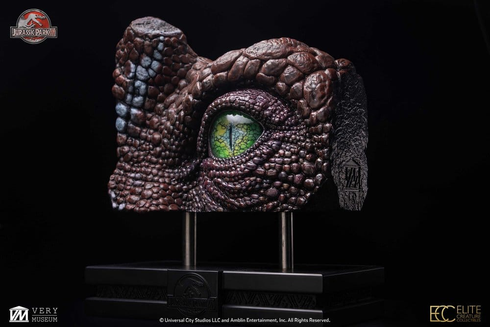 Jurassic Park III Replica Bust Spinosaurus Eye Prop (Reproduction) 39 cm [2]