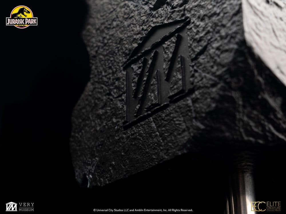 Jurassic Park Statue Triceratops Eye Prop (Reproduction) 35 cm [6]