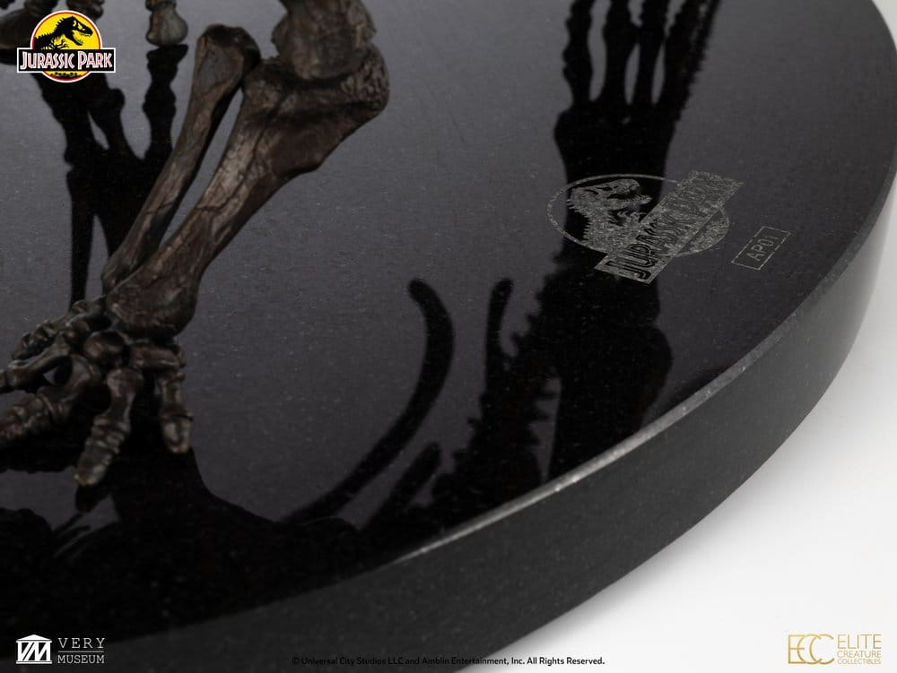 Jurassic World ECC Elite Creature Line Statue 1/12 Triceratops Fossil Skeleton Bronze 33 cm [11]