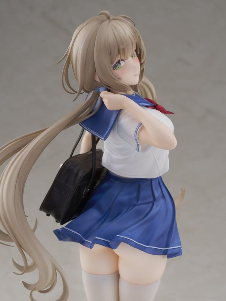 KoiKoi Sakura PVC Figure 1/6 Momoko Uniform Ver. 27 cm [5]