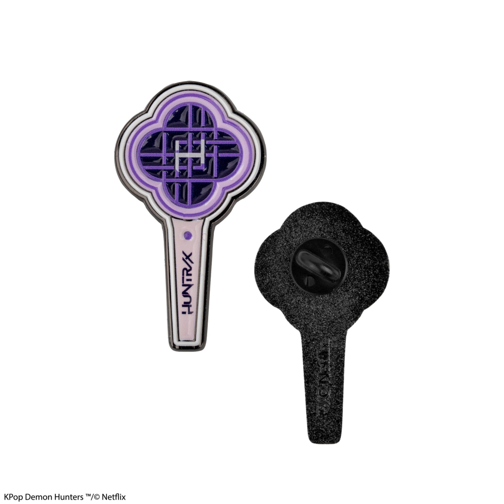 KPop Demon Hunters Huntrix Light Stick Pin Oficial [2]