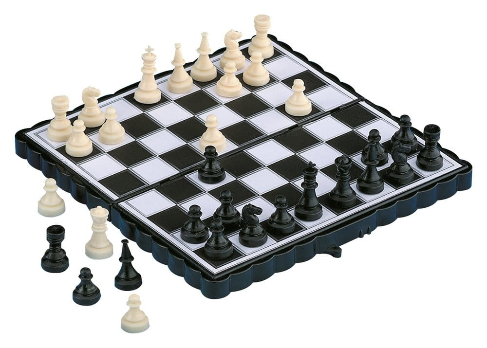 Magnetic Travel Games Display (24) [6]