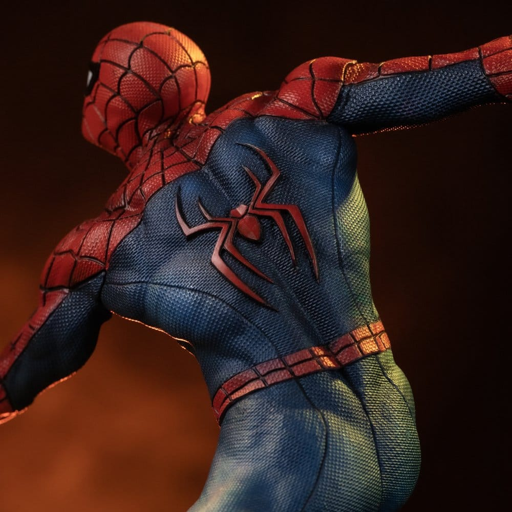 Marvel Comics Art Scale Statue 1/10 Spider-Man vs Hulk 38 cm [10]