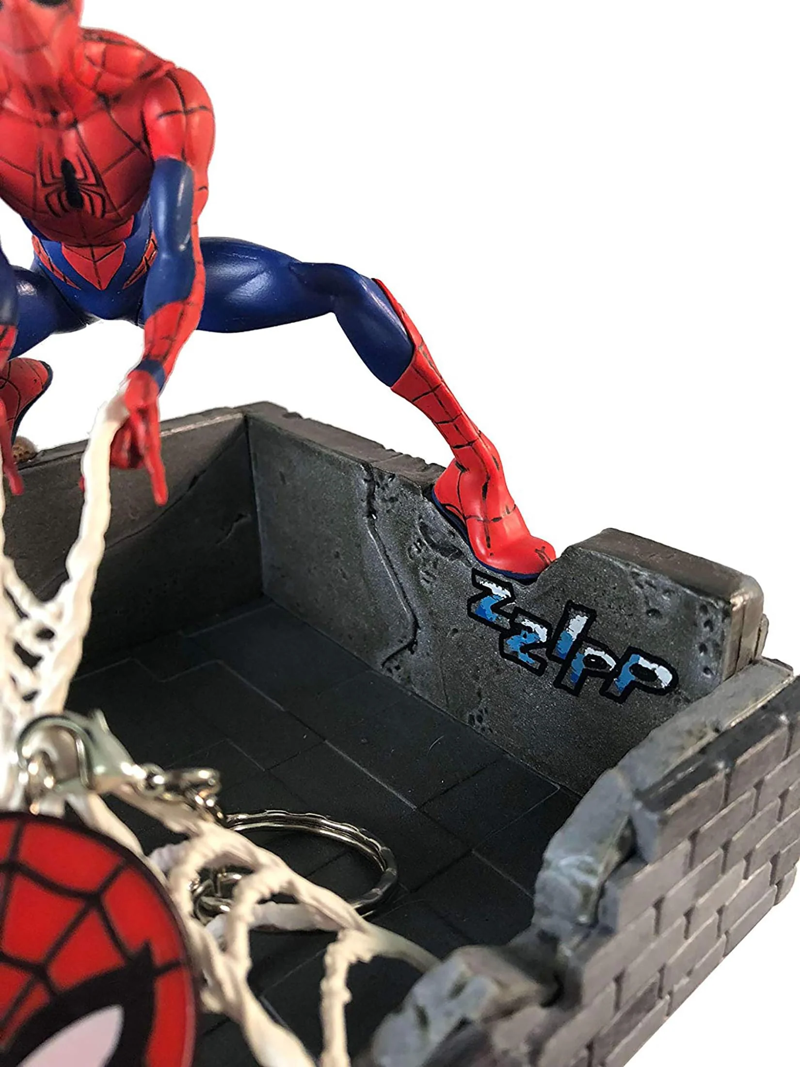 Marvel Spider-Man Finders Keypers Key Holder Statue cu Baza Depozitare [3]