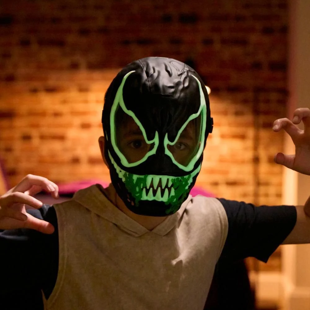 Marvel Spider-Man Venom Glow in the Dark - Masca Interactiva [3]